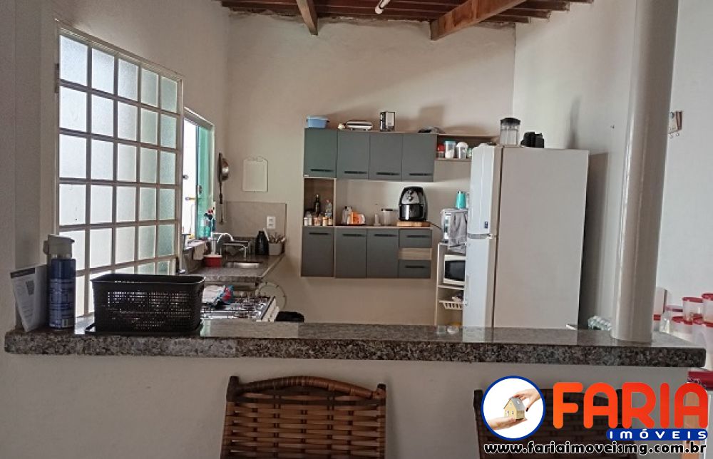 381 - Casa à venda no bairro JARDIM DAS PITEIRAS  - Faria Imóveis 8