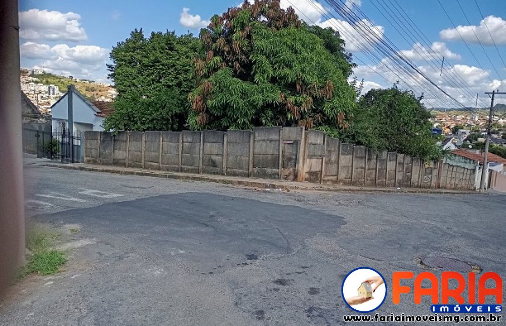 382 - Lote/Terreno à venda no bairro NOSSA SENHORA DAS GRAÇAS  - Faria Imóveis 0