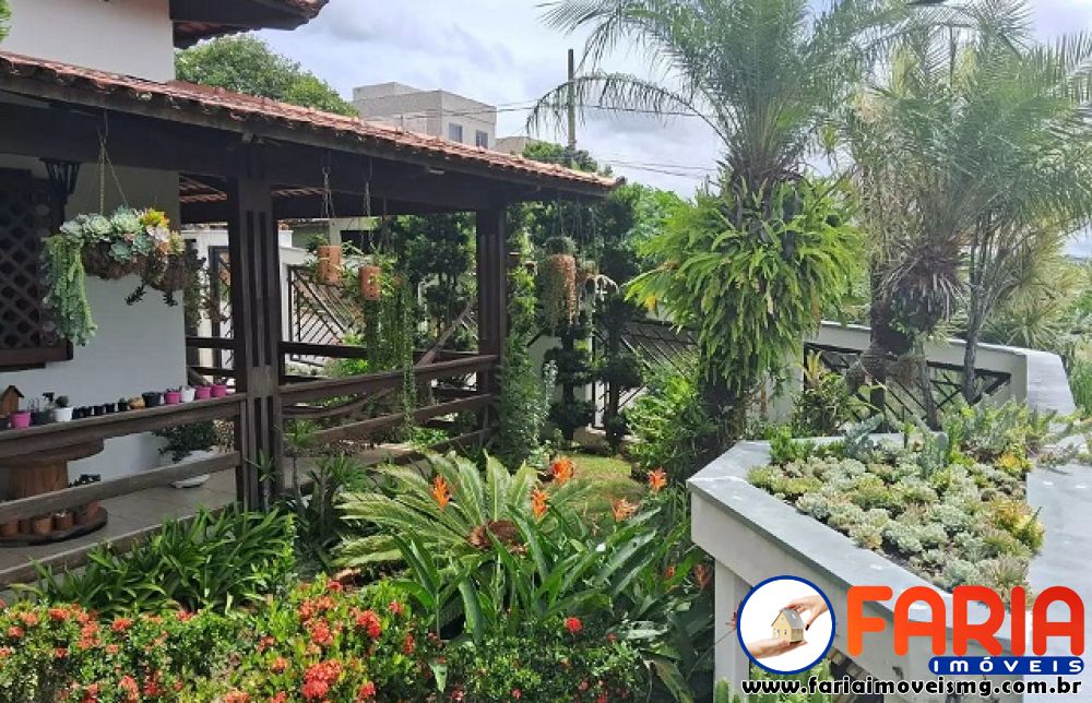 385 - Casa à venda no bairro JARDIM BEATRIZ - Faria Imóveis 8