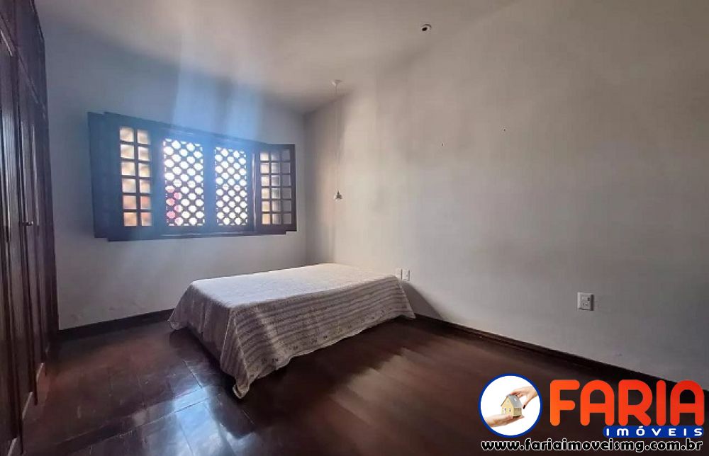 385 - Casa à venda no bairro JARDIM BEATRIZ - Faria Imóveis 13