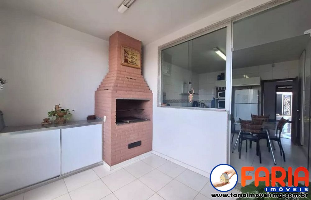 385 - Casa à venda no bairro JARDIM BEATRIZ - Faria Imóveis 16