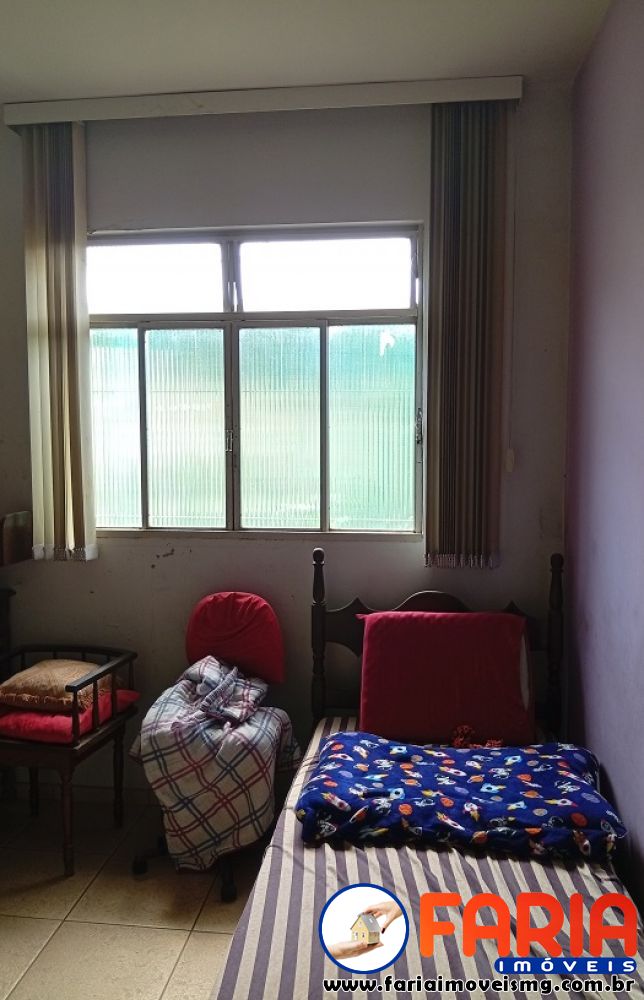 393 - Casa &agrave; venda no bairro CENTRO - Faria Im&oacute;veis 10