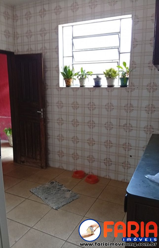 393 - Casa &agrave; venda no bairro CENTRO - Faria Im&oacute;veis 14